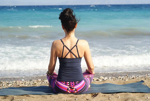 10 Tips To Help You Start Meditating 